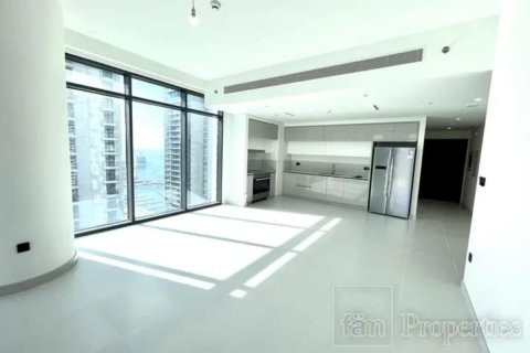 Apartment in Dubai Harbour, Dubai 3 bedrooms, 163.1 sq.m. № 93732 - photo 2