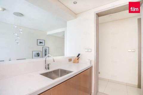 Apartment in Business Bay, Dubai 2 bedrooms, 129.5 sq.m. № 93730 - photo 10