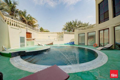 Villa en Dubai, 8 dormitorios, 1723.6 m², № 93464 - foto 25
