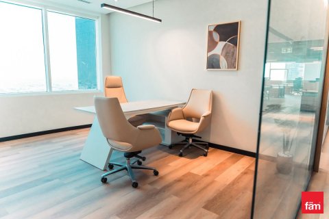 Oficina en Dubai, 368.5 m², № 93478 - foto 9