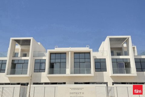 Maison de ville à Dubai, 4 chambres, 272.2 m², № 93462