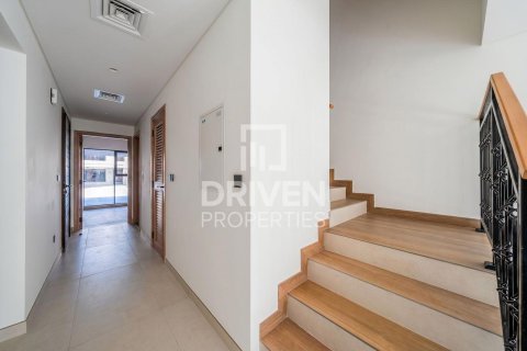 Townhouse in Damac Lagoons, Dubai 3 bedrooms, 144 sq.m. № 143197 - photo 2
