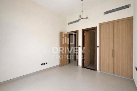 Villa in Liwan, Dubai Land, Dubai 5 bedrooms, 352.85 sq.m. № 143196 - photo 14