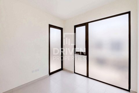 Villa in EMAAR South, Dubai South (Dubai World Central), Dubai 3 bedrooms, 146.51 sq.m. № 143195 - photo 4