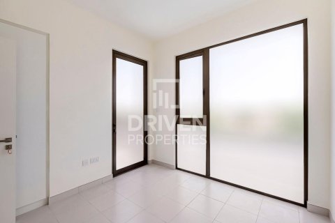 Villa in EMAAR South, Dubai South (Dubai World Central), Dubai 3 bedrooms, 146.51 sq.m. № 143195 - photo 2