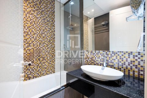 Apartamento en Downtown Dubai (Downtown Burj Dubai), Dubai, 3 dormitorios, 160.44 m², № 126402 - foto 17
