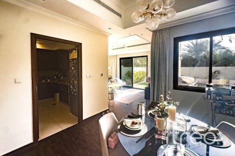 Townhouse in Reem, Dubai 4 bedrooms, 369.48 sq.m. № 119873 - photo 3