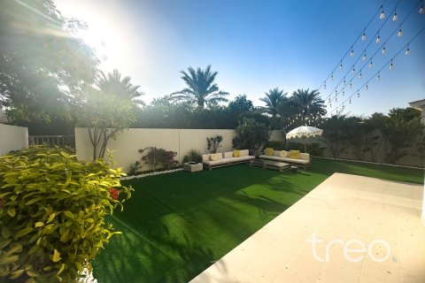 Townhouse in Reem, Dubai 4 bedrooms, 369.48 sq.m. № 119873 - photo 17