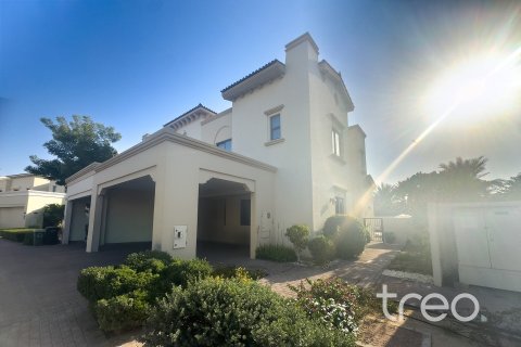 Townhouse in Reem, Dubai 4 bedrooms, 369.48 sq.m. № 119873
