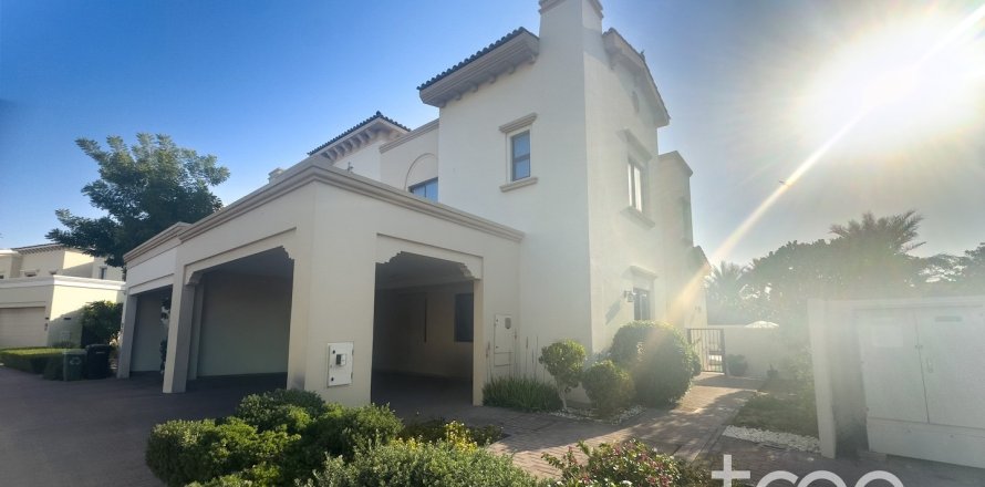 Townhouse in Reem, Dubai 4 bedrooms, 369.48 sq.m. № 119873