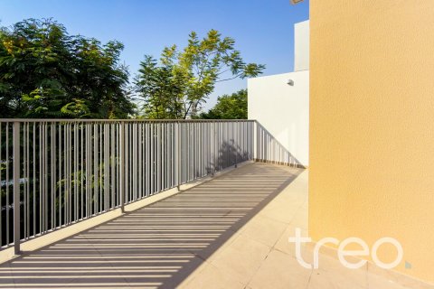 Снять в аренду таунхаус в Elan, Tilal Al Ghaf, Дубай: 4 спальни, 218.69м², № 119876 - фото 9