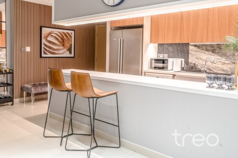 Снять в аренду квартиру в Creek Horizon, Dubai Creek Harbour (The Lagoons), Дубай: 3 спальни, 156.17м², № 119874 - фото 5