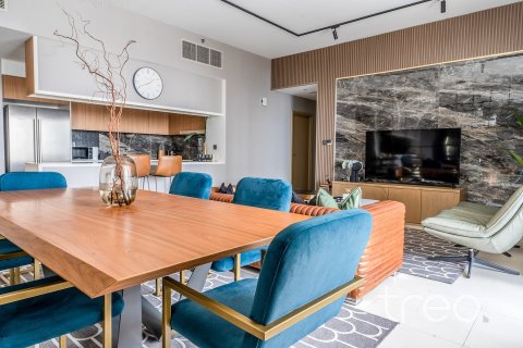 Снять в аренду квартиру в Creek Horizon, Dubai Creek Harbour (The Lagoons), Дубай: 3 спальни, 156.17м², № 119874 - фото 2