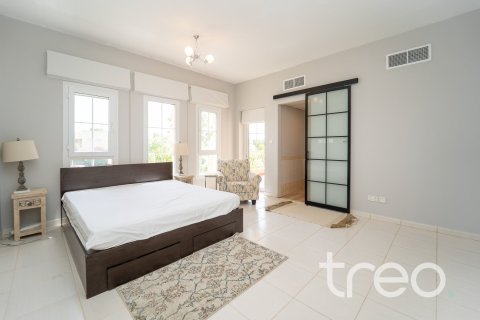 Villa in The Springs, Dubai 3 bedrooms, 228.08 sq.m. № 119875 - photo 19