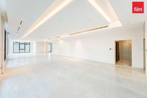 Villa in Dubai 6 bedrooms, 1042.7 sq.m. № 133348 - photo 19