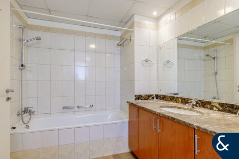 Купить виллу в Springs 4, The Springs, Дубай: 3 спальни, 282м², № 75203 - фото 12