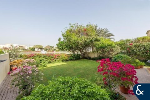 Купить виллу в Springs 4, The Springs, Дубай: 3 спальни, 282м², № 75203 - фото 5