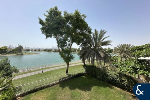 Купить виллу в Springs 4, The Springs, Дубай: 3 спальни, 282м², № 75203 - фото 1