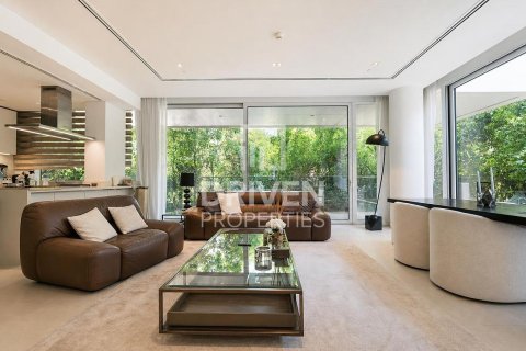 Apartamento en Ashjar, Al Barari, Dubai, 1 dormitorio, 185.9 m², № 125224