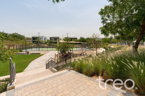 Villa in Dubai Hills Estate, Dubai 5 bedrooms, 397.9 sq.m. № 119691 - photo 19