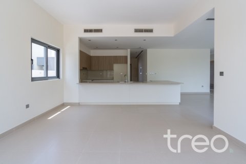 Villa in Dubai Hills Estate, Dubai 5 bedrooms, 397.9 sq.m. № 119691 - photo 6