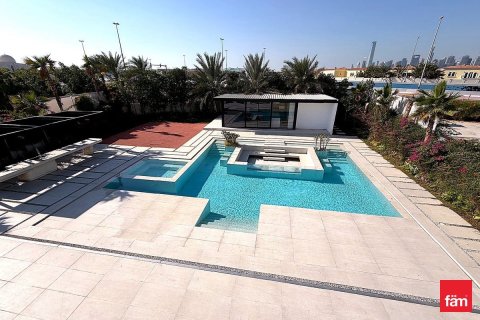 Villa en Dubai, 4 dormitorios, 1222.3 m², № 97565 - foto 19