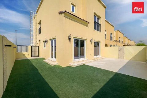 Villa en Dubai, 3 dormitorios, 164.8 m², № 97562