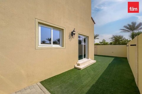 Villa en Dubai, 3 dormitorios, 164.8 m², № 97562 - foto 17