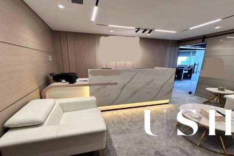 Office in Business Bay, Dubai 164 sq.m. № 42294 - photo 3