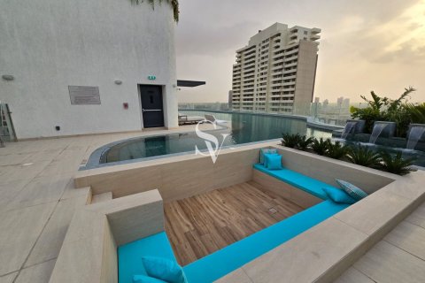 Apartment in Jumeirah Village Circle, Dubai 2 bedrooms, 116 sq.m. № 106876 - photo 18
