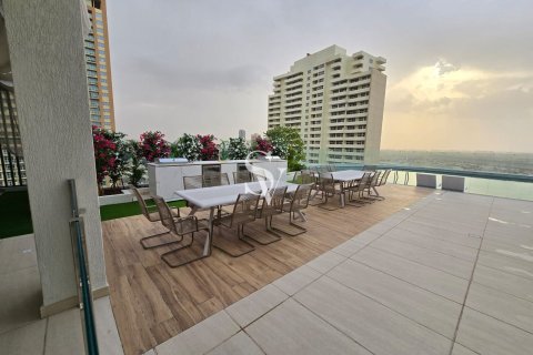 Apartment in Jumeirah Village Circle, Dubai 2 bedrooms, 116 sq.m. № 106876 - photo 19