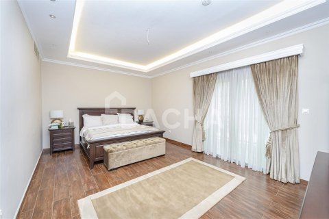 Villa en Dubai, 4 dormitorios, 501.7 m², № 7012 - foto 10