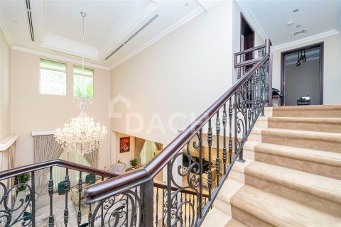 Villa en Dubai, 4 dormitorios, 501.7 m², № 7012 - foto 8