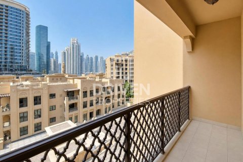 Apartment in Downtown Dubai (Downtown Burj Dubai), Dubai 3 bedrooms, 182.74 sq.m. № 143121 - photo 12