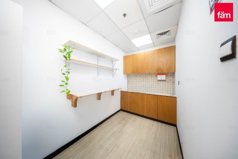 Office in Dubai 177 sq.m. № 59857 - photo 12