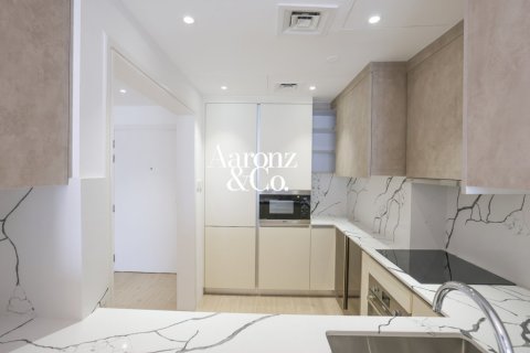 Apartment in Icon Tower 2, Jumeirah Lake Towers, Dubai 2 bedrooms, 87 sq.m. № 115257 - photo 13