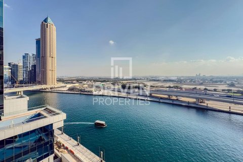 Apartment in Urban Oasis, Business Bay, Dubai 3 bedrooms, 175.87 sq.m. № 128290 - photo 2