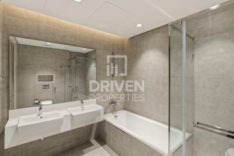 Apartment in District One, Mohammed Bin Rashid City, Dubai 2 bedrooms, 194.63 sq.m. № 128287 - photo 16