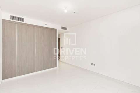 Apartment in District One, Mohammed Bin Rashid City, Dubai 2 bedrooms, 194.63 sq.m. № 128287 - photo 3