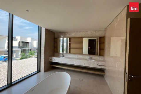 Villa in Dubai Hills Estate, Dubai 5 bedrooms, 649 sq.m. № 123416 - photo 11