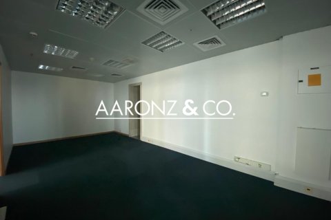 Oficina en Sheikh Zayed Road, Dubai, 186 m², № 84942 - foto 12
