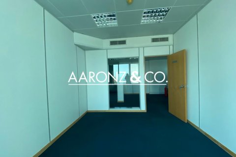 Oficina en Sheikh Zayed Road, Dubai, 186 m², № 84942 - foto 8
