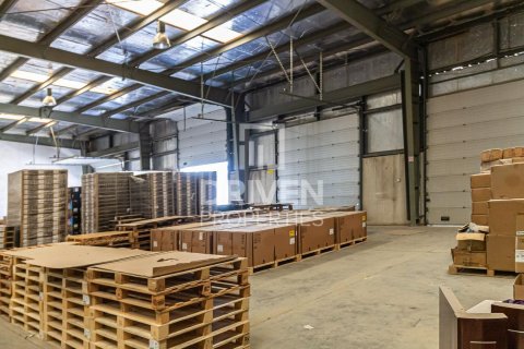 Entrepôt à Jebel Ali, Dubai, 4897 m², № 84943 - photo 6