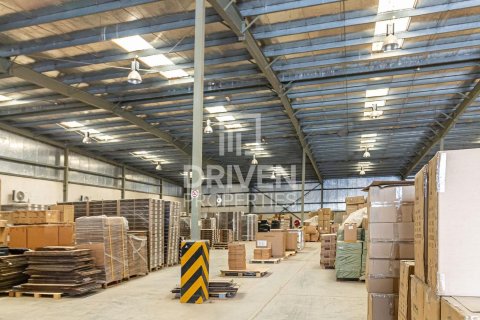 Entrepôt à Jebel Ali, Dubai, 4897 m², № 84943 - photo 5