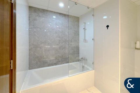 Apartamento en Al Habtoor City, Business Bay, Dubai, 2 dormitorios, 126 m², № 75748 - foto 12