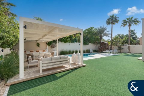 Villa en Arabian Ranches, Dubai, 4 dormitorios, 321 m², № 75746 - foto 15