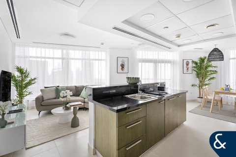 Apartment in Downtown Dubai (Downtown Burj Dubai), Dubai 1 bedroom, 81 sq.m. № 75749 - photo 3