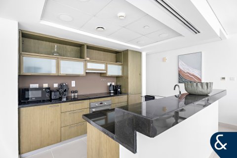 Apartment in Downtown Dubai (Downtown Burj Dubai), Dubai 1 bedroom, 81 sq.m. № 75749 - photo 4