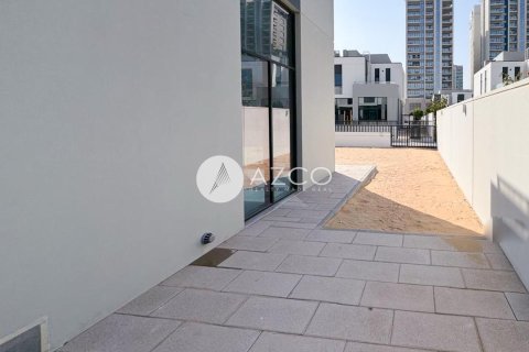 Adosado en Murooj Al Furjan, Al Furjan, Dubai, 4 dormitorios, 335.9 m², № 37753 - foto 16