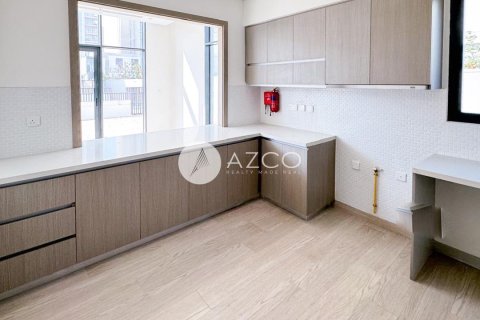Adosado en Murooj Al Furjan, Al Furjan, Dubai, 4 dormitorios, 335.9 m², № 37753 - foto 6